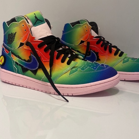 J. Balvin x Air Jordan 1 Retro OG High ‘Colores Y Vibras’ - Picture 4 of 5